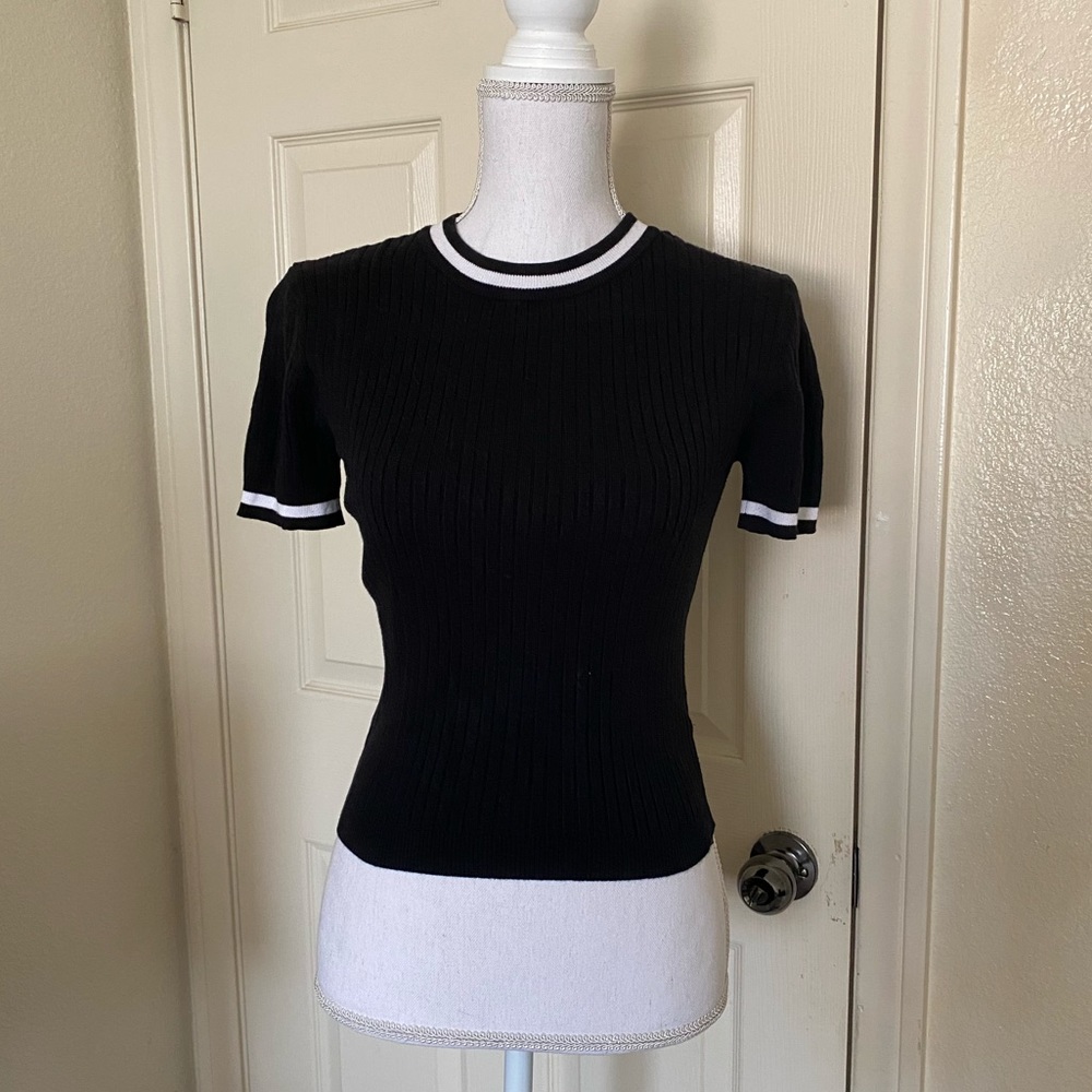 ❌SOLD❌Ribbed top